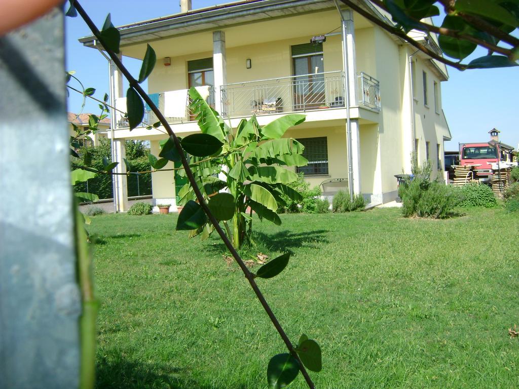 B&B Lattemiele Фонтанеллато Экстерьер фото