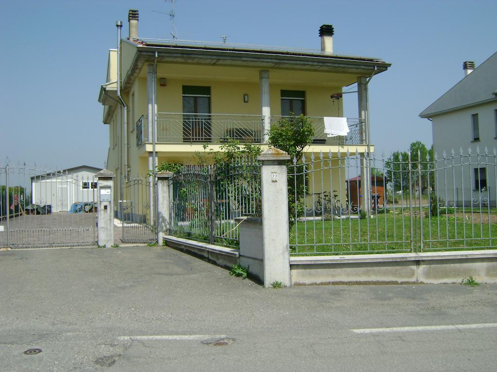 B&B Lattemiele Фонтанеллато Экстерьер фото